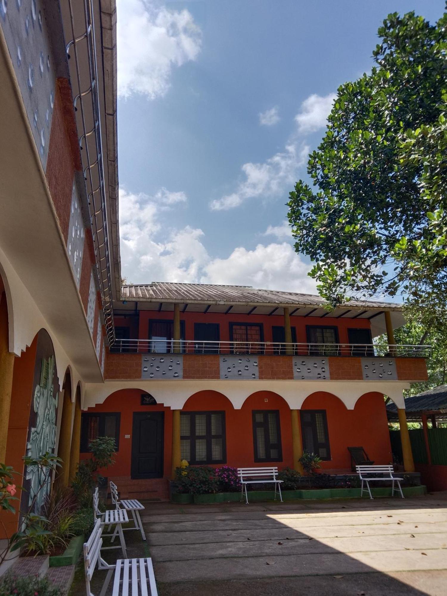 Jungle Valley Ayurvedic Spa Resort Meppādi Eksteriør bilde